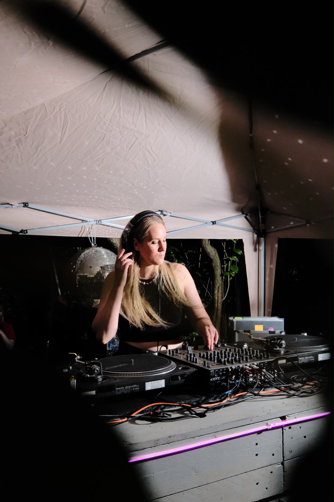 DJ Naava